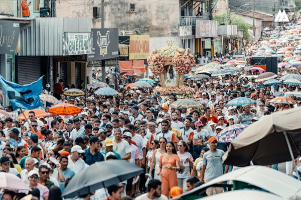 Avis l'huile de leonor greyl : hydratation et naturel